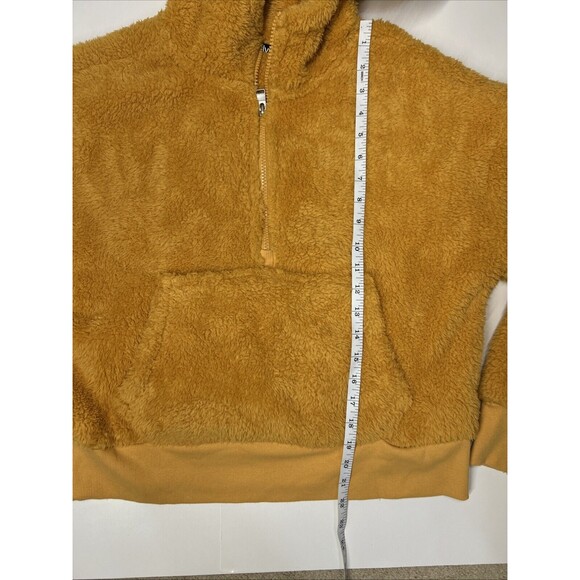 Calvin Klein Performance Hooded Sherpa Sweater Yellow Size Medium Size Women’s - Picture 9 of 9